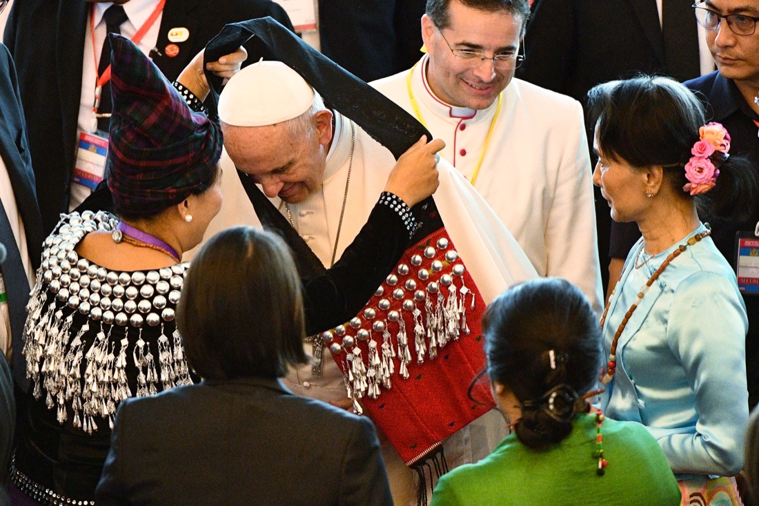 Papa Francesco in Myanmar e Bangladesh: le foto più belle Papa Francesco in Myanmar e Bangladesh: le foto più belle