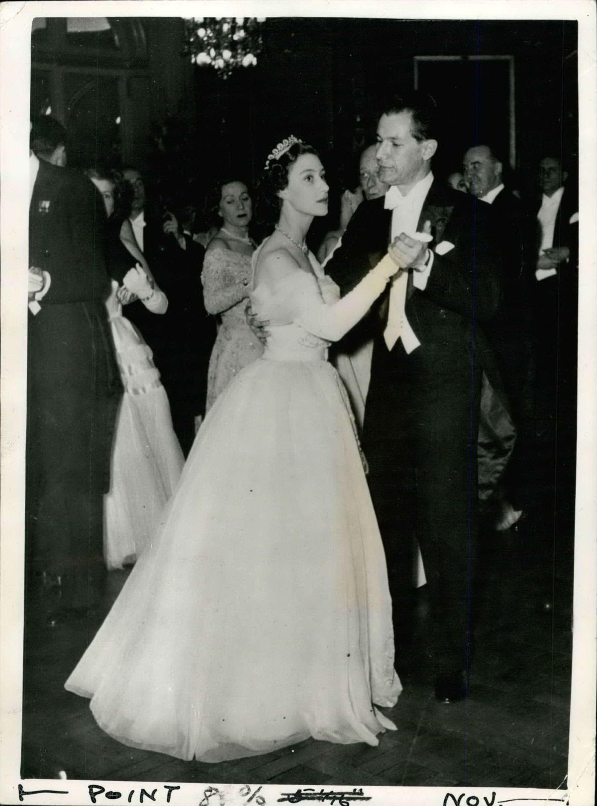 Galleria foto 'Prima di Harry e Meghan: gli amori impossibili di casa Windsor' - foto 3