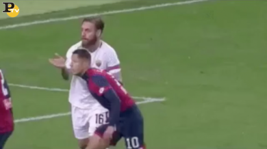 De Rossi: schiaffo a Lapadula in Genoa-Roma | video