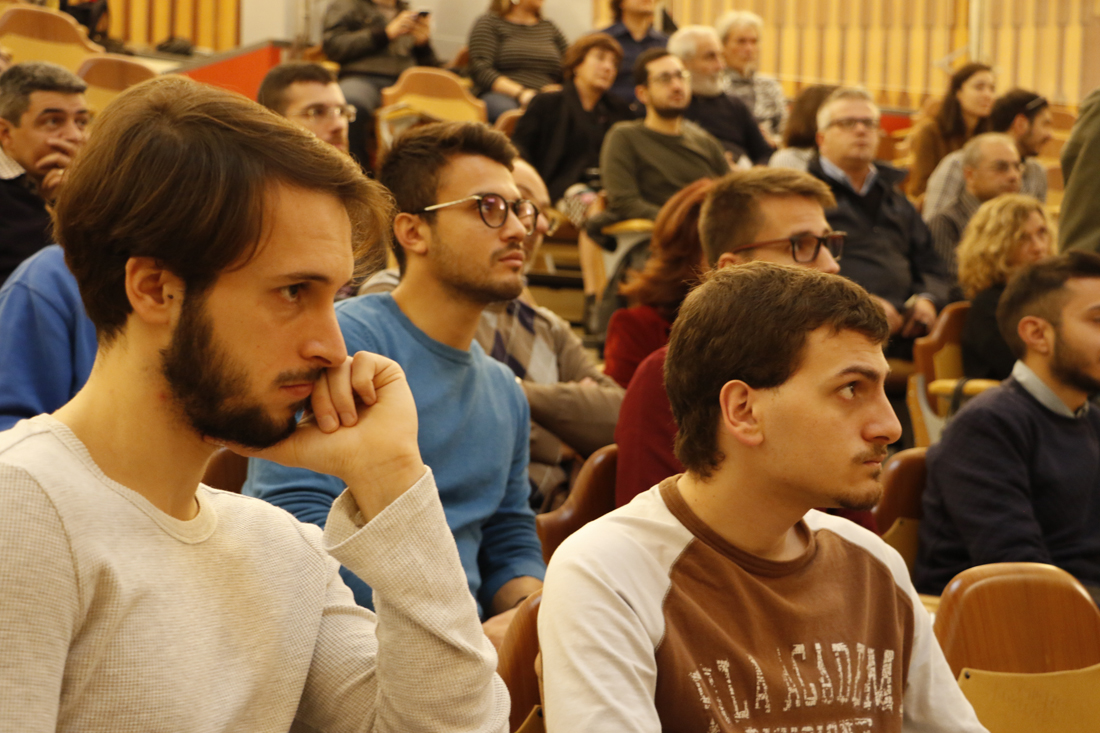 Viaggio nello spazio, tra pianeti e asteroidi – FOTO e VIDEO