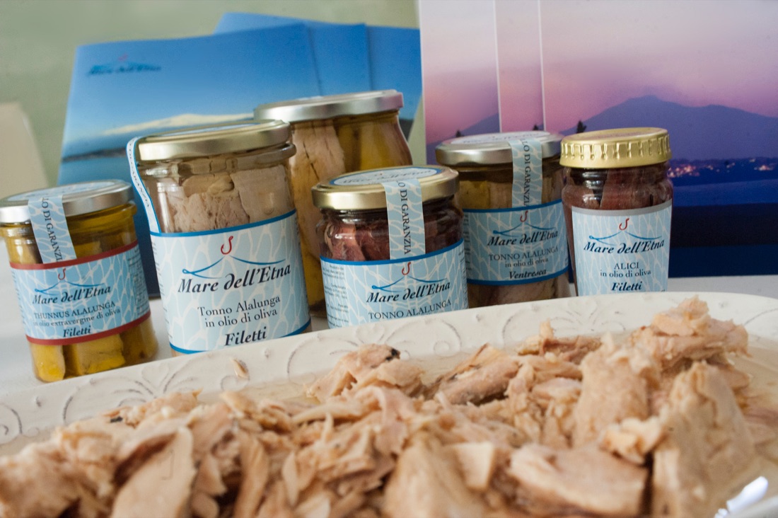 Pesce e vino: il duetto che valorizza le eccellenze siciliane Pesce e vino: il duetto che valorizza le eccellenze siciliane