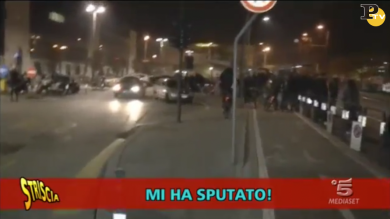 Vittorio Brumotti aggredito a Padova dagli spacciatori | video