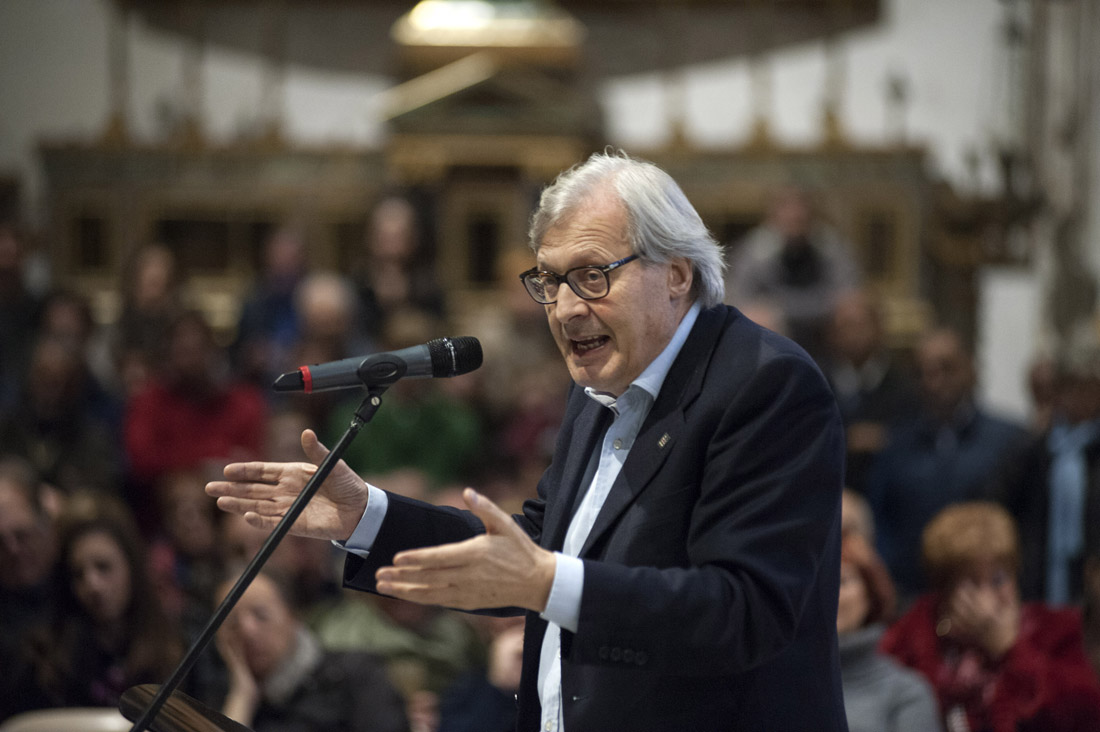 Vittorio Sgarbi a Ragusa, “la provincia più bella della Sicilia” – FOTO e VIDEO