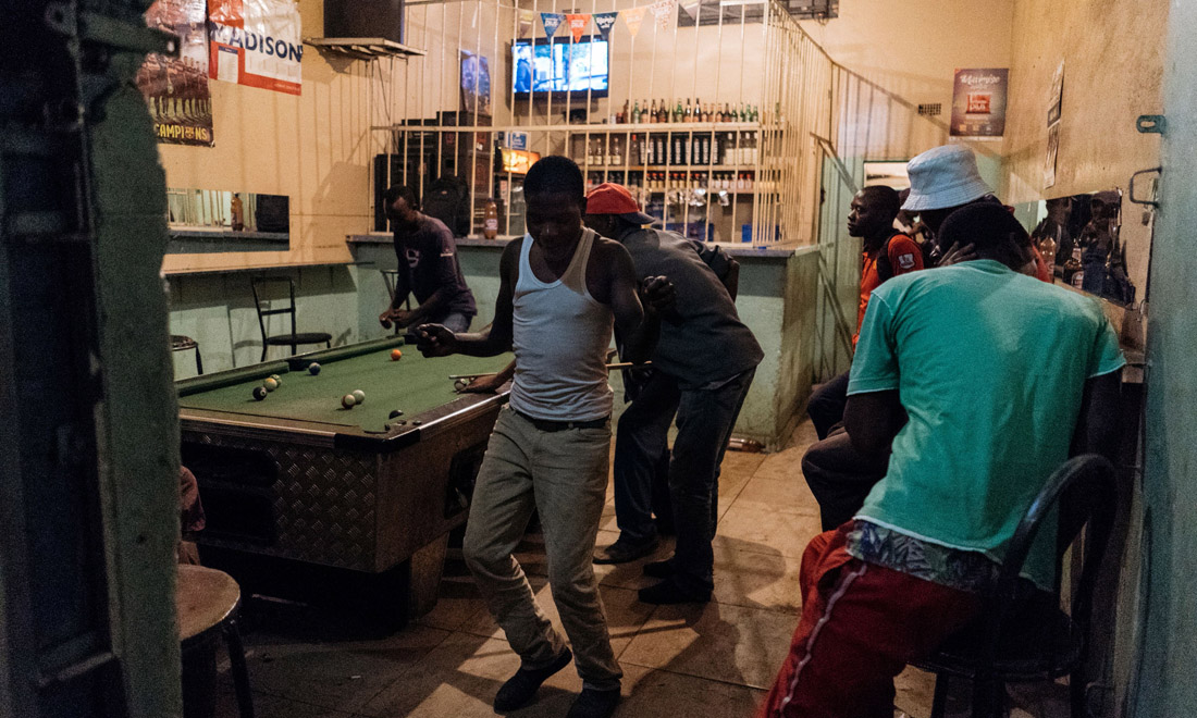 Zimbabwe in festa per le dimissioni del presidente Robert Mugabe – Foto Zimbabwe in festa per le dimissioni del presidente Robert Mugabe – Foto