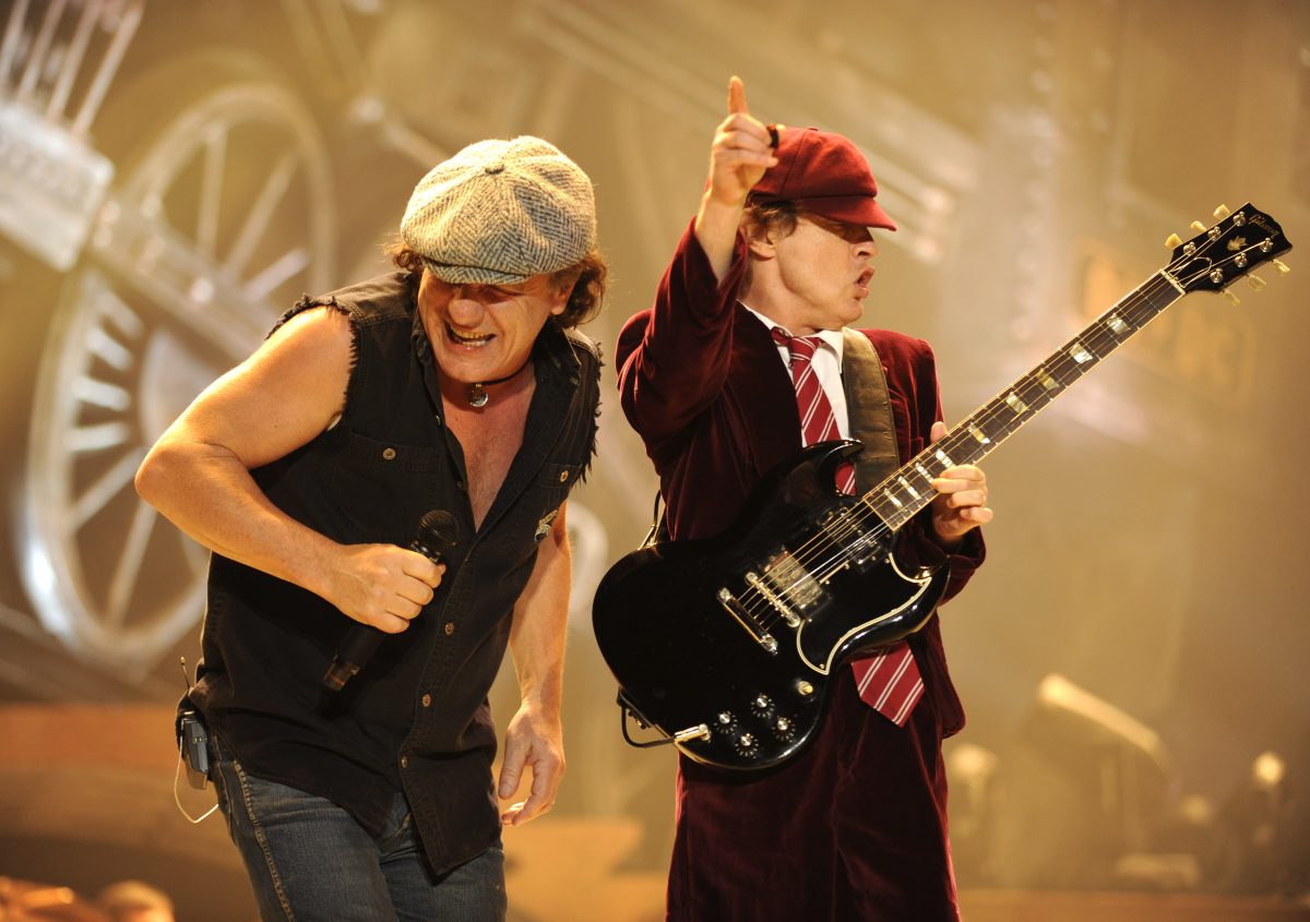 Galleria foto 'AC/DC: i 5 album indimenticabili della band di Malcolm Young' - foto 2