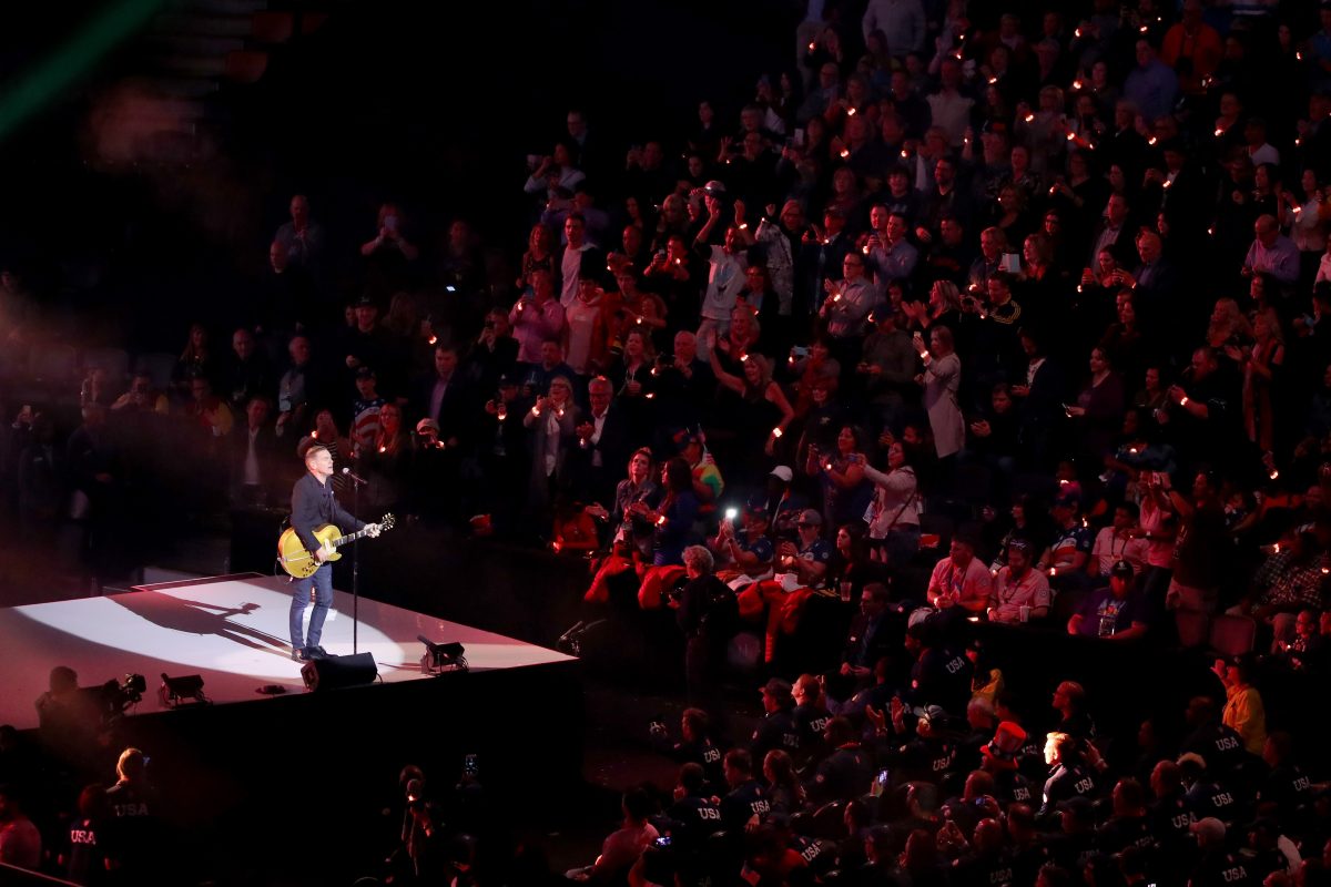 Galleria foto 'Bryan Adams conquista Roma con il suo energico classic rock' - foto 3