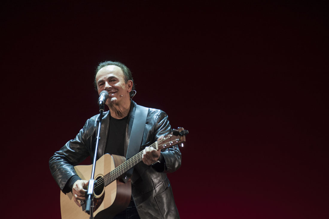 Dodi Battaglia, la musica “bella” che dura in eterno – FOTO e VIDEO Dodi Battaglia, la musica “bella” che dura in eterno – FOTO e VIDEO