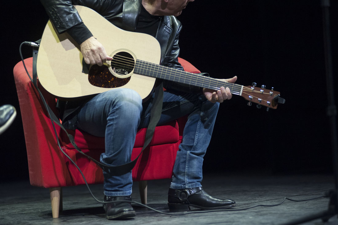 Dodi Battaglia, la musica “bella” che dura in eterno – FOTO e VIDEO Dodi Battaglia, la musica “bella” che dura in eterno – FOTO e VIDEO