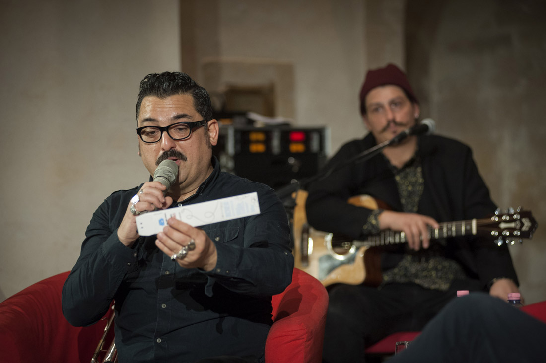 Cruciani e Lega del Filo d’Oro: i testimonial del bracciale – FOTO