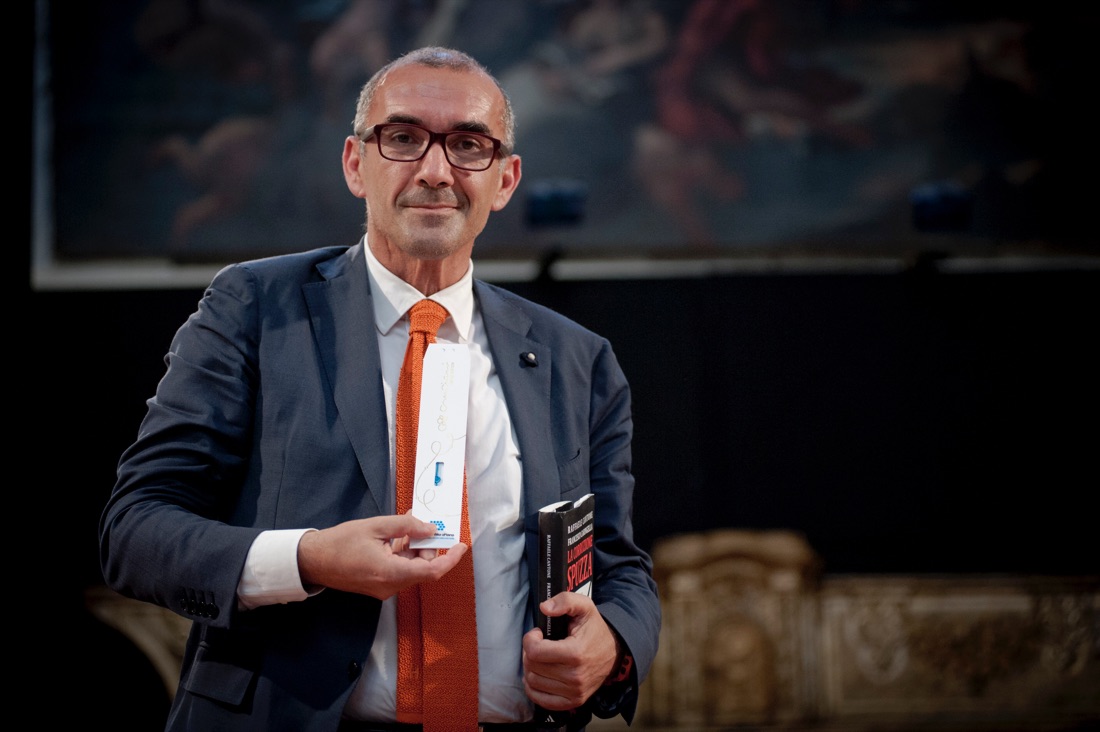 Cruciani e Lega del Filo d’Oro: i testimonial del bracciale – FOTO