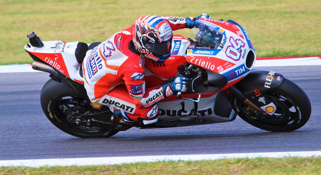 MotoGP: a Valencia Dovizioso sferra l’attacco finale a Márquez