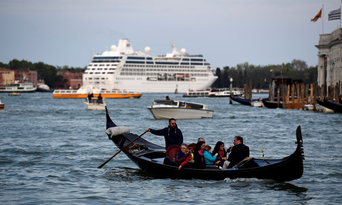 Venezia, stop alle grandi navi da crociera a San Marco – Foto Venezia, stop alle grandi navi da crociera a San Marco – Foto