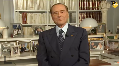 Silvio Berlusconi commenta il successo alle elezioni in Sicilia di Musumeci | video