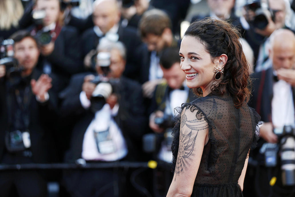 Perché Asia Argento e Alec Baldwin hanno litigato su Twitter