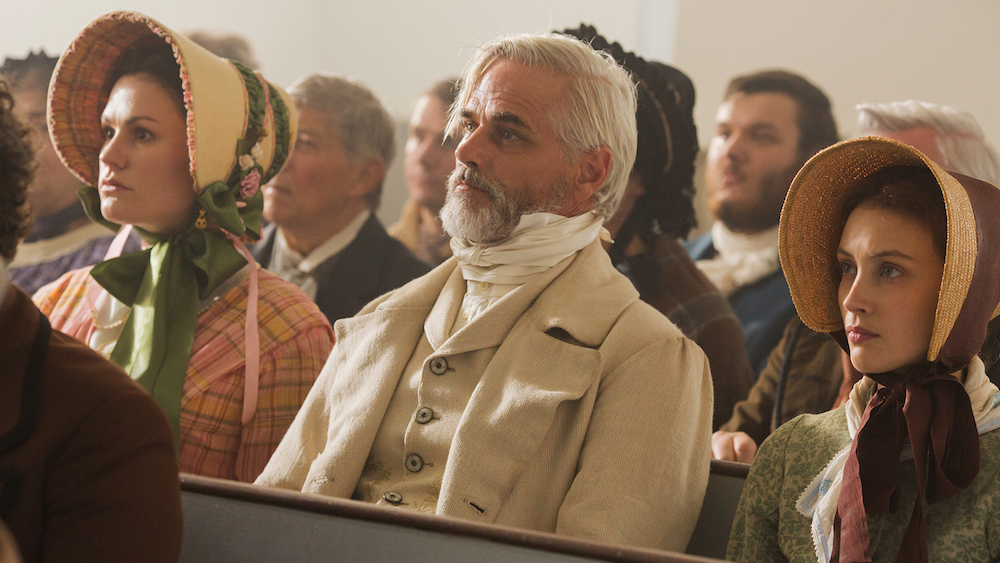 Alias Grace: foto e trailer della serie ispirata a un libro della Atwood