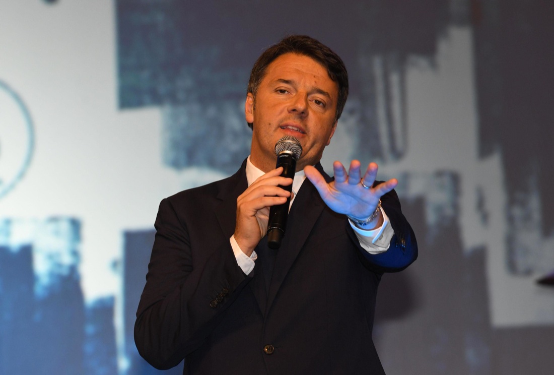 È finita la legislatura degli hashtag, per fortuna