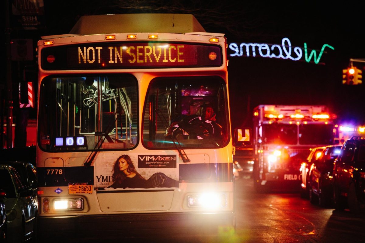 Galleria foto 'New York, incendio nel Bronx: le foto della tragedia' - foto 6