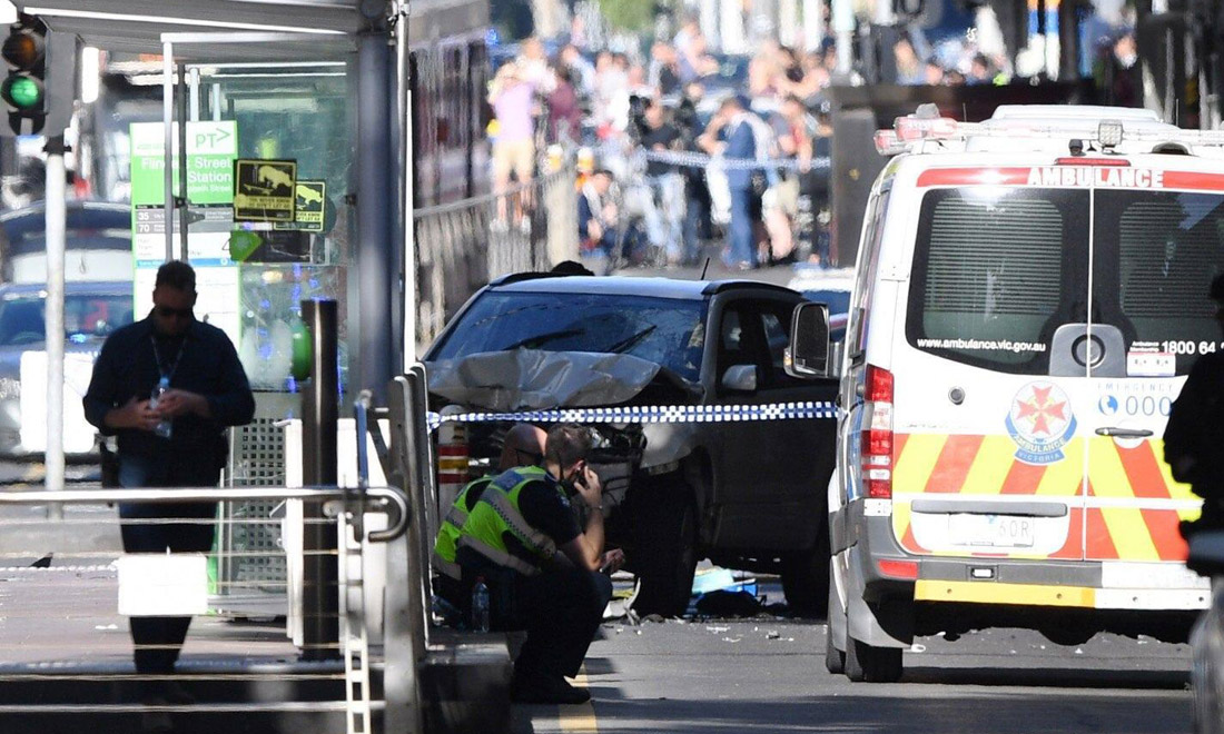 Melbourne, auto sulla folla: cosa sappiamo finora – Foto