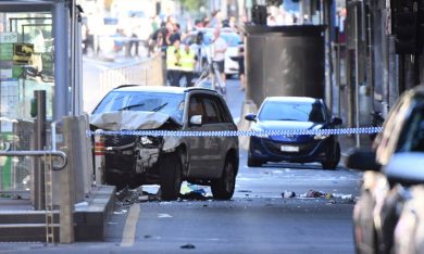 Melbourne, auto sulla folla: cosa sappiamo finora – Foto