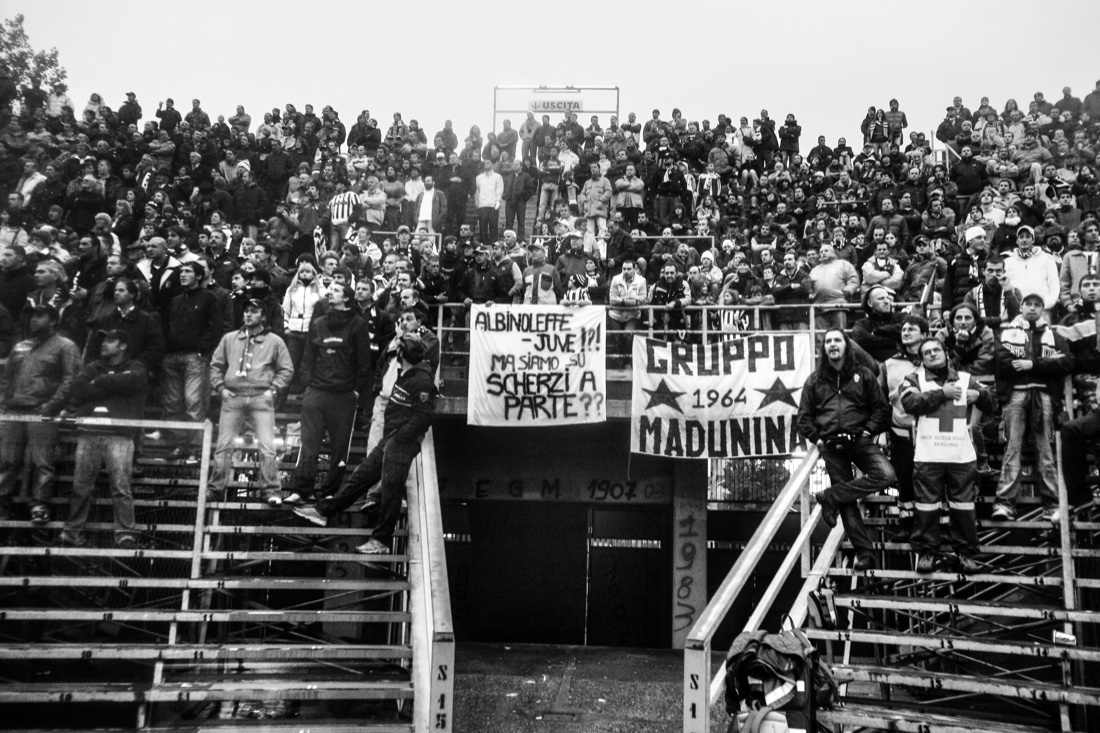 Juventus: l’anno della B in un libro tra foto e storie