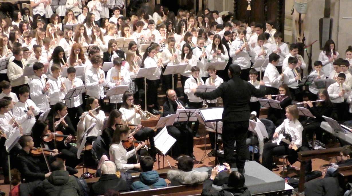 Trezzo sull’Adda: il Concerto di Natale per la scuola terremotata