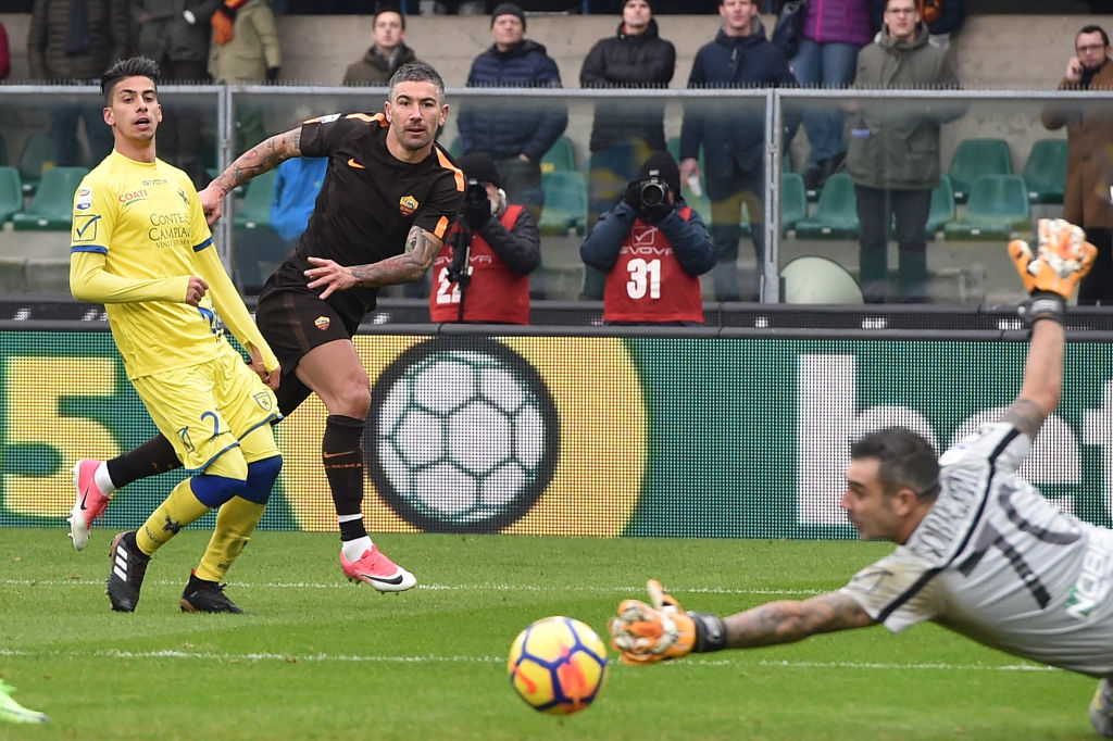 Napoli e Roma, frenata scudetto. Sarri e Di Francesco, che rimpianti