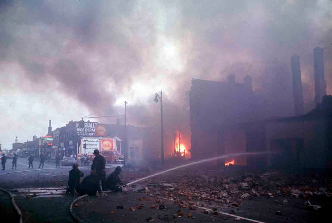 Revolution. Dalla Londra dei Beatles a Woodstock in mostra a Milano Revolution. Dalla Londra dei Beatles a Woodstock in mostra a Milano