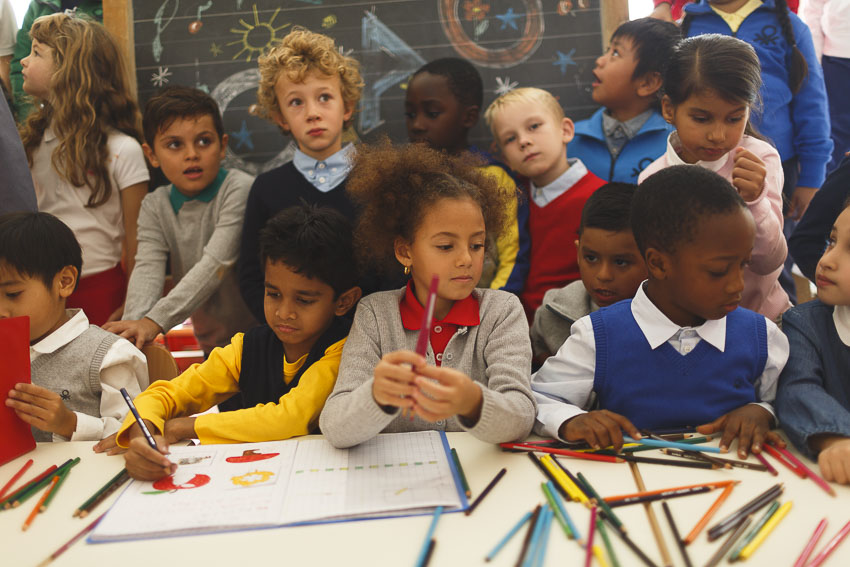 Oliviero Toscani e Benetton insieme per l’integrazione Oliviero Toscani e Benetton insieme per l’integrazione