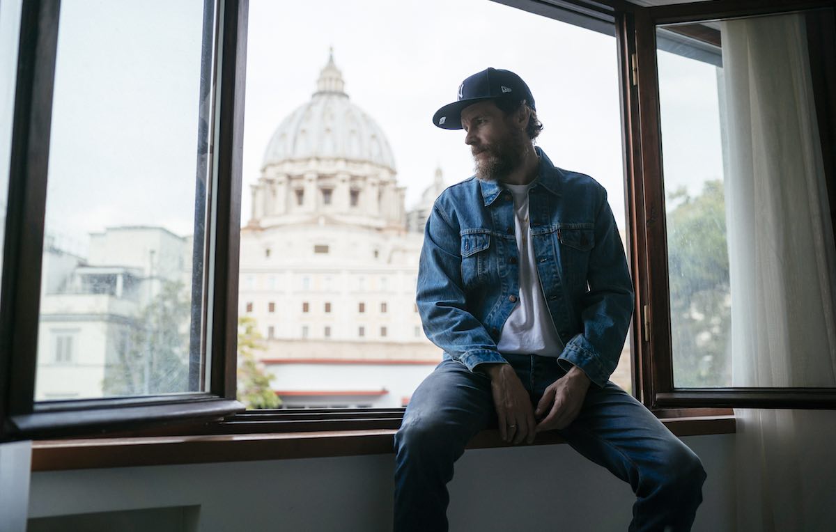 Jovanotti: “Oh, vita!” è l’album della svolta cantautorap – Recensione