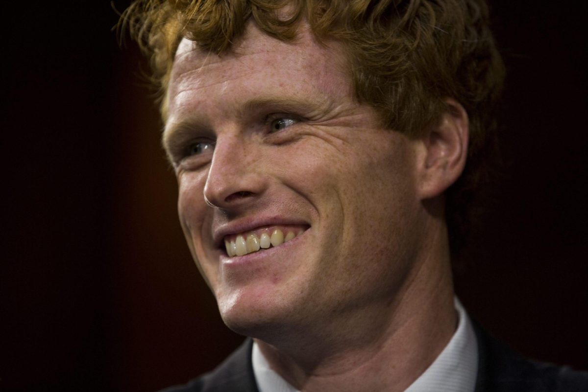 Galleria foto 'Chi è Joseph P. Kennedy III: il nuovo rivale di Donald Trump' - foto 4