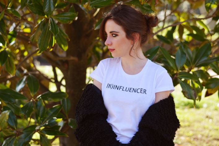 Chi è Simona Ficuciello, l’influencer pentita