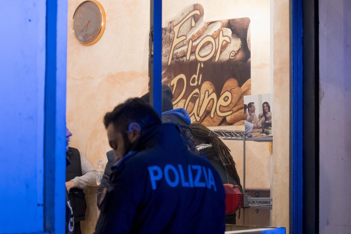 Galleria foto 'Ostia, 32 arresti nel clan Spada: tutte le accuse' - foto 3