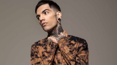 Il ritorno di GionnyScandal è con Giulia Jean, esce “Per Sempre”