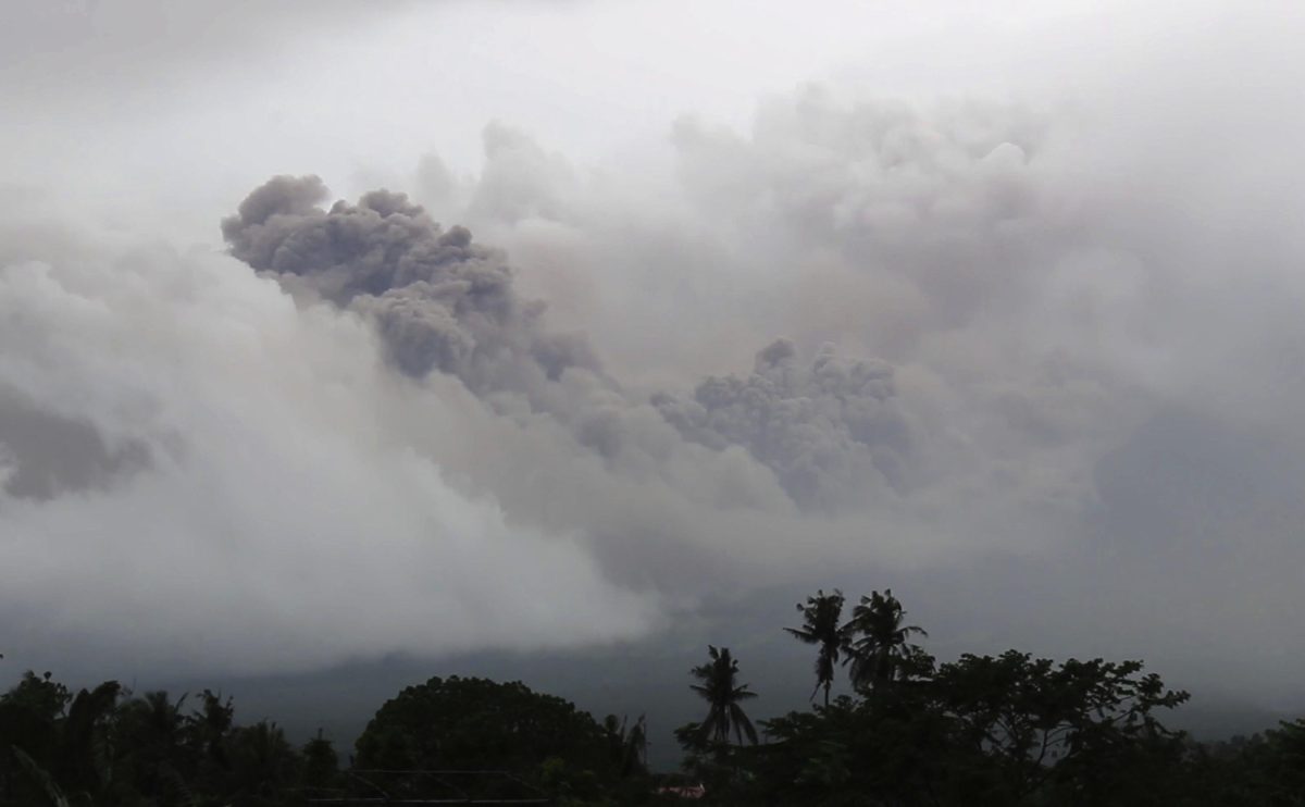 Galleria foto 'Filippine, l’eruzione del vulcano Mayon – FOTO' - foto 8
