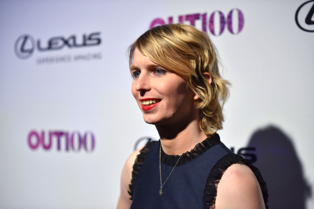 La storia di Chelsea Manning: da militare Usa a candidata per il Senato