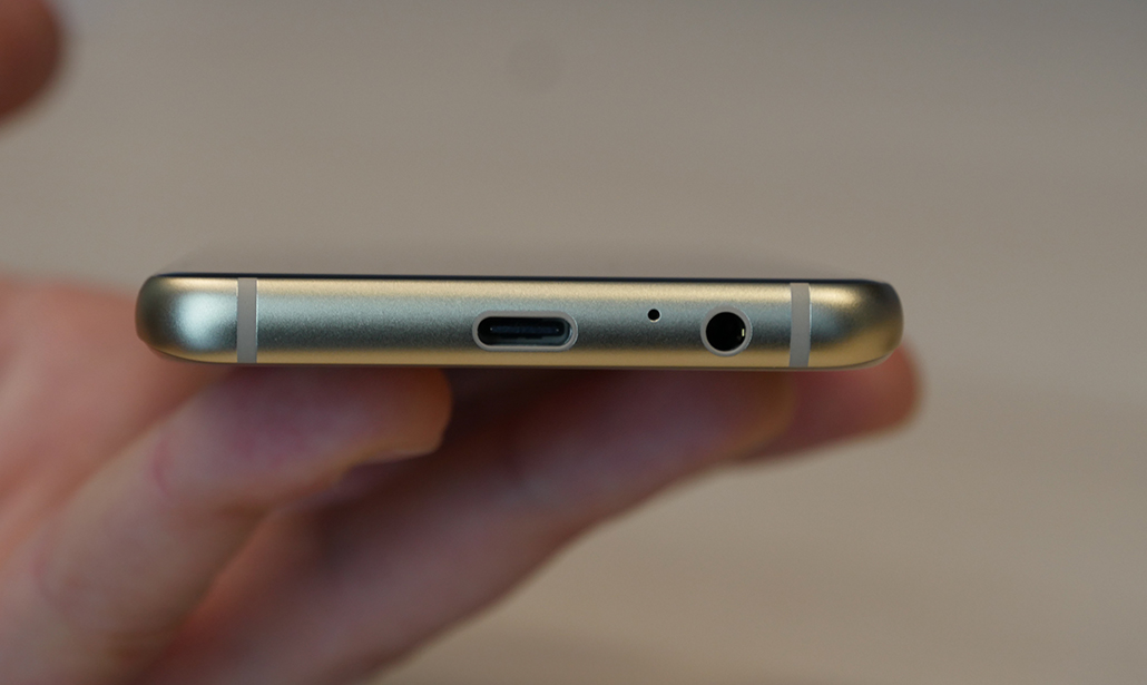 Samsung Galaxy A8: la prima recensione Samsung Galaxy A8: la prima recensione