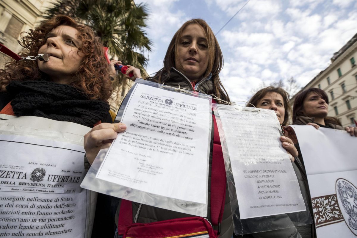 Galleria foto 'Sciopero generale della scuola: i motivi e le conseguenze' - foto 14
