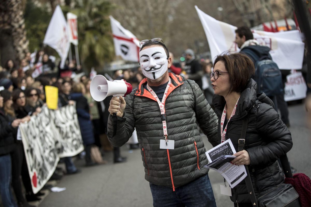 Galleria foto 'Sciopero generale della scuola: i motivi e le conseguenze' - foto 9