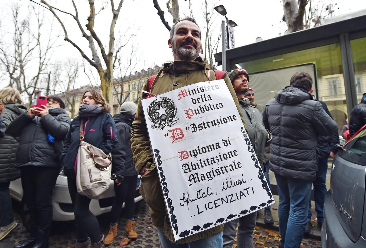 Galleria foto 'Sciopero generale della scuola: i motivi e le conseguenze' - foto 5