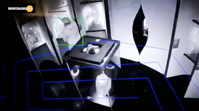 Il video del furto di gioielli a Palazzo Ducale