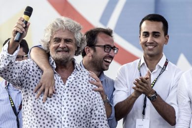 Nuove regole per il Movimento 5 Stelle, addio agli incendiari