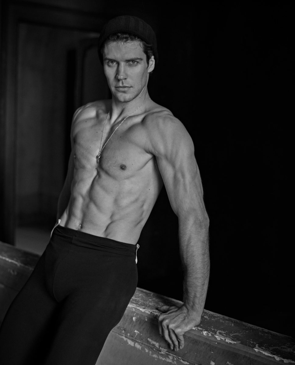 Danza con Me: così Roberto Bolle ha sbancato social e ascolti Danza con Me: così Roberto Bolle ha sbancato social e ascolti