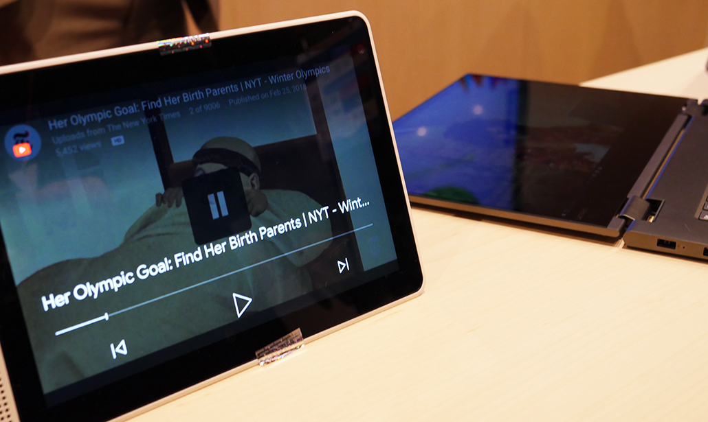 Abbiamo parlato con l’assistente di Google (e lo abbiamo pure visto) Abbiamo parlato con l’assistente di Google (e lo abbiamo pure visto)