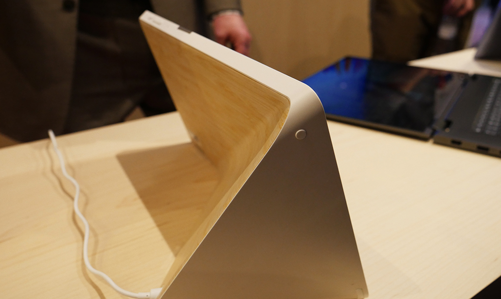 Abbiamo parlato con l’assistente di Google (e lo abbiamo pure visto) Abbiamo parlato con l’assistente di Google (e lo abbiamo pure visto)