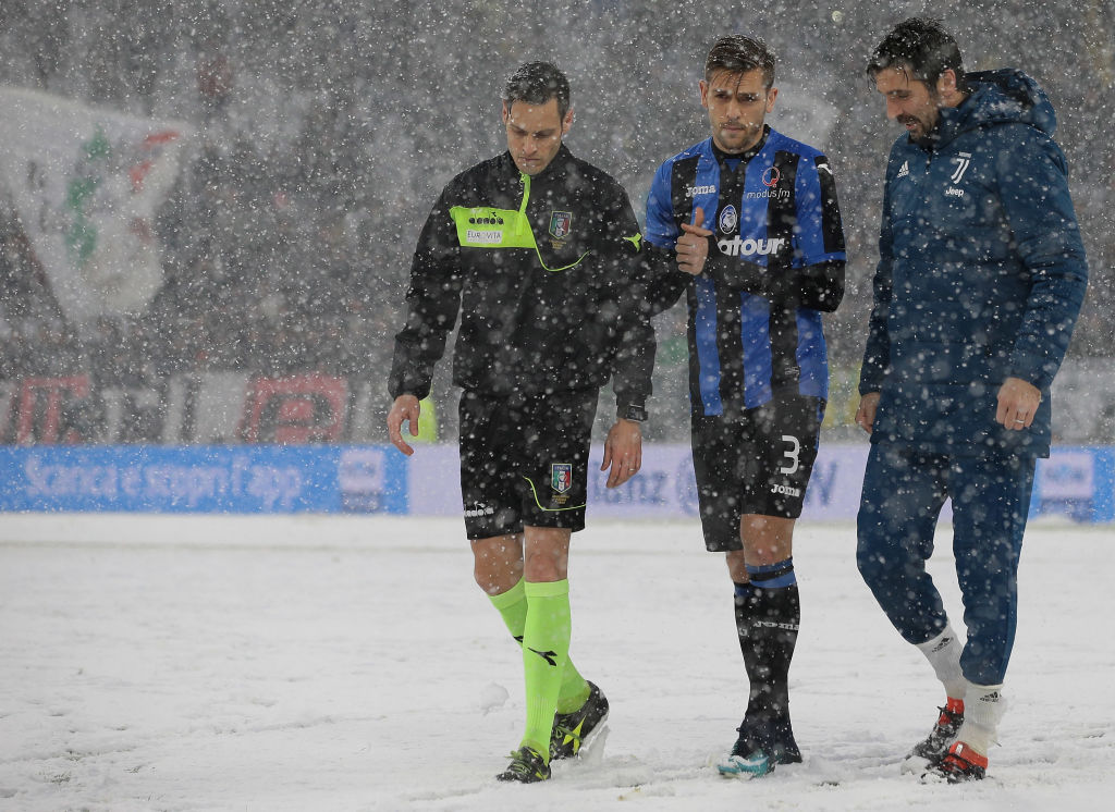 Juventus-Atalanta rinviata per neve: le immagini del maltempo allo Stadium