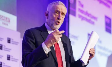 Regno Unito, Corbyn e i sospetti di spionaggio per i russi