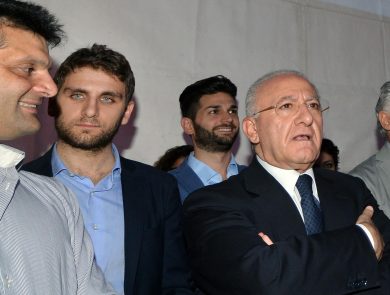 Inchiesta sui rifiuti in Campania: perché De Luca jr. si è dimesso