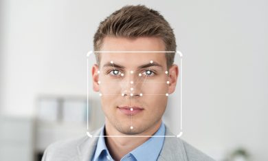 Aerei, la carta d’imbarco del futuro sarà il nostro volto