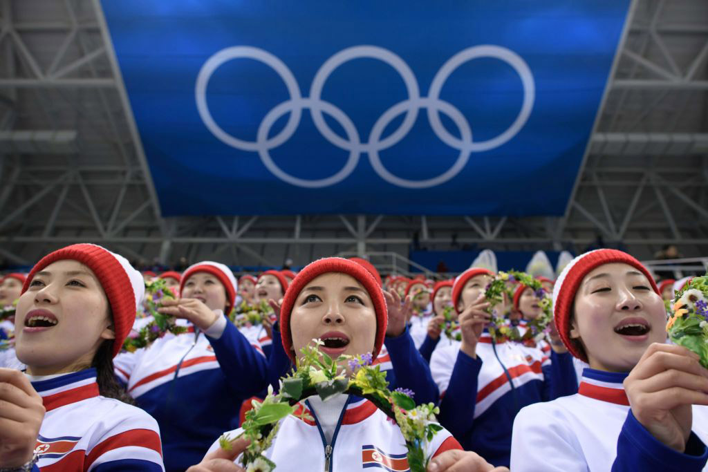 Corea del Nord: le cheerleader alle Olimpiadi invernali Corea del Nord: le cheerleader alle Olimpiadi invernali