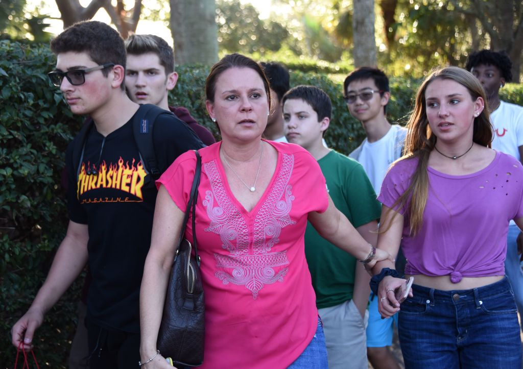 Sparatoria in Florida: morti e feriti nel liceo di Parkland Sparatoria in Florida: morti e feriti nel liceo di Parkland